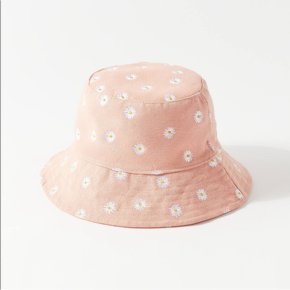 Bucket Hat Collection - Picture 3 of 7